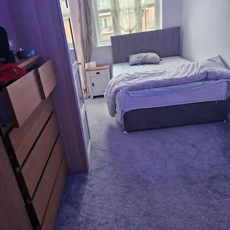 Big Double Room With Bathroom In 2 Bedroom Flat Kitchen Is Shared Harrow on the Hill Exterior photo